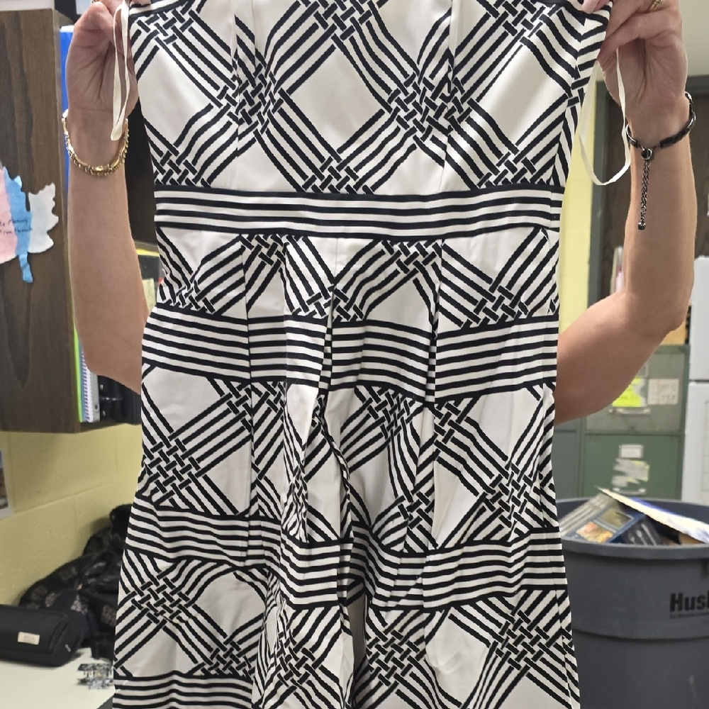 Elegant Black and White Patterned Dress